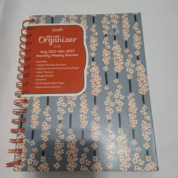 Andrews McMeel Posh Deluxe Organizer 17-Month 2022-2023 Monthly/Weekly Planner - Picture 1 of 16